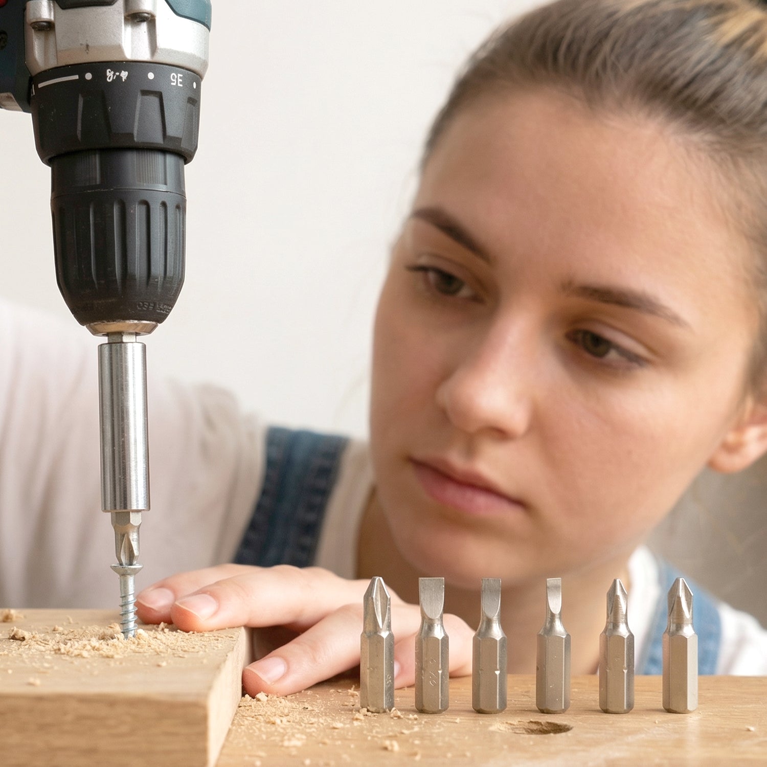 Mini Precision Screwdriver Bit Set with Magnetic Bit Holder (1 Set, 6 Bit) 3 Mini Precision Screwdriver Bit Set with Magnetic Bit Holder (1 Set, 6 Bit) - Image 3