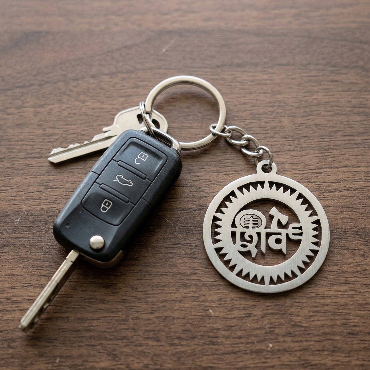 Premium Metal Round Shiv Keychain 1 Pc 3 Premium Metal Round Shiv Keychain 1 Pc - Image 3