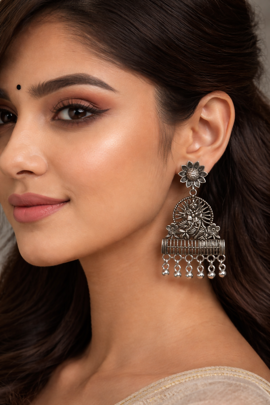 Traditional Elegant Silver Oxidised Jhumka Earrings for Women 3 Traditional Elegant Silver Oxidised Jhumka Earrings for Women - Image 3
