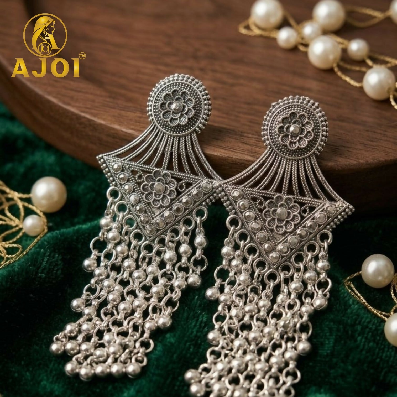 Vintage Floral Silver Earrings 3 Vintage Floral Silver Earrings - Image 3